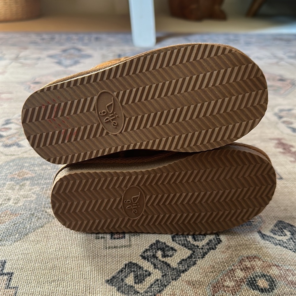 Sherpa Baby Boots 9 - Picture 5 of 5